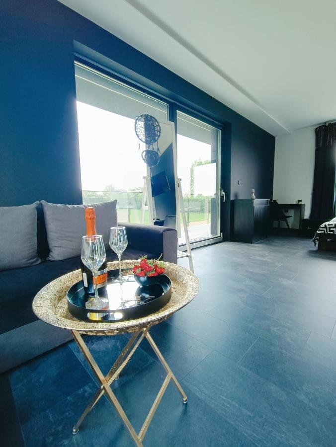 Modern Rancho - Apartamenty Nad Rzeka, Przy Stadninie Koni Kruszyna  Екстер'єр фото